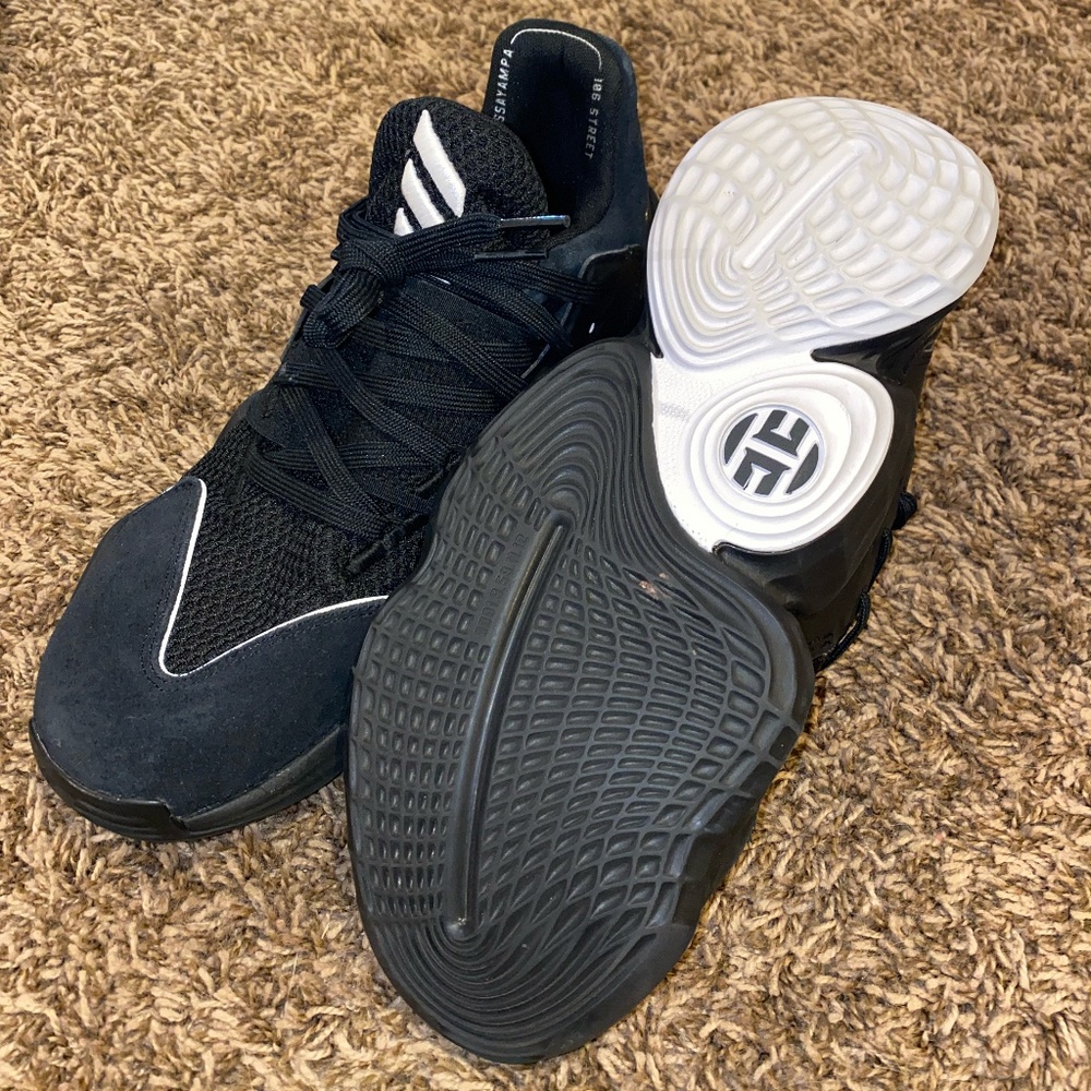 Harden Basketball Shoe